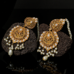 TRADITIONAL PEARL BRIDAL SET - Image 4