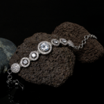 LINKED DIMOND STONE BRACELET.