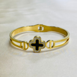 BLACK STAR BRACELET AND PENDANT - Image 2